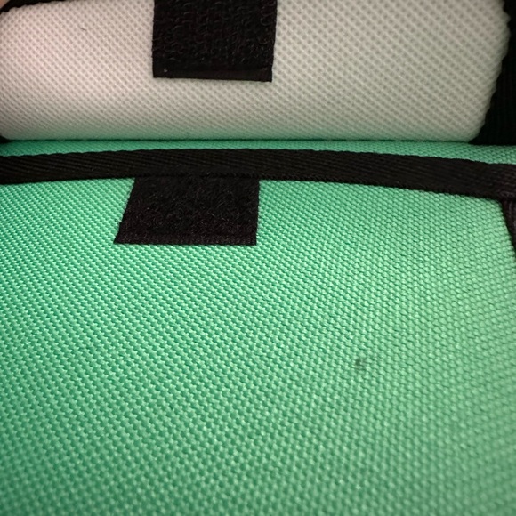 ❤️San Diego Comic Con 2024 Hulu 2-d Animayhem Fanny pack! Rare giveaway! NWOT - Picture 5 of 5